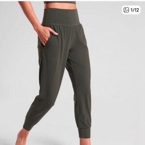 Athleta Salutation Jogger in Powervita Army Green